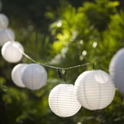 napelemes lampionfüzér meleg fehér led izzókkal 10 fehér lampionnal