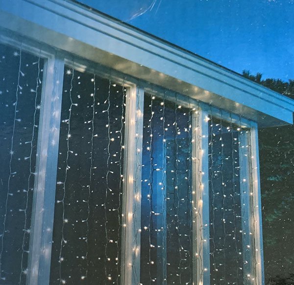 LED fényfüggöny meleg fehér üldöző effekt, 2,25 x 3 m (480 LED) 1 LED kültéri fényfüggöny meleg fehér üldöző effekt