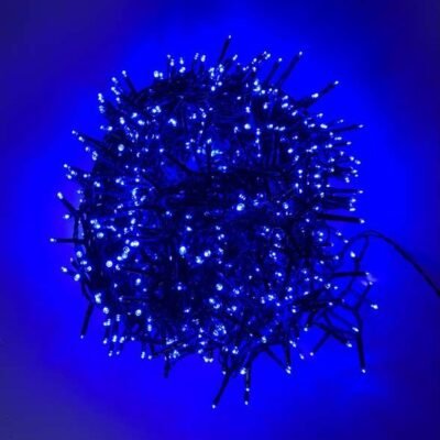 LED FÉNYFÜZÉR 22,5m A fényfüzér kül- és beltéren egyaránt használható 1000 energiatakarékos LED izzóból áll, közvetlen 230 V-os csatlakozóval. Lenyűgöző hangulatot teremt a teraszra, a kertbe vagy a ház falára helyezve.