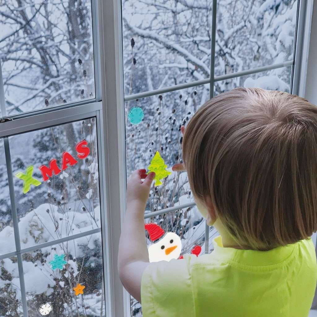 Zselés karácsonyi ablakdekor szett, 12 féle 1 Zselés karácsonyi ablakdekor szett, 12 féle